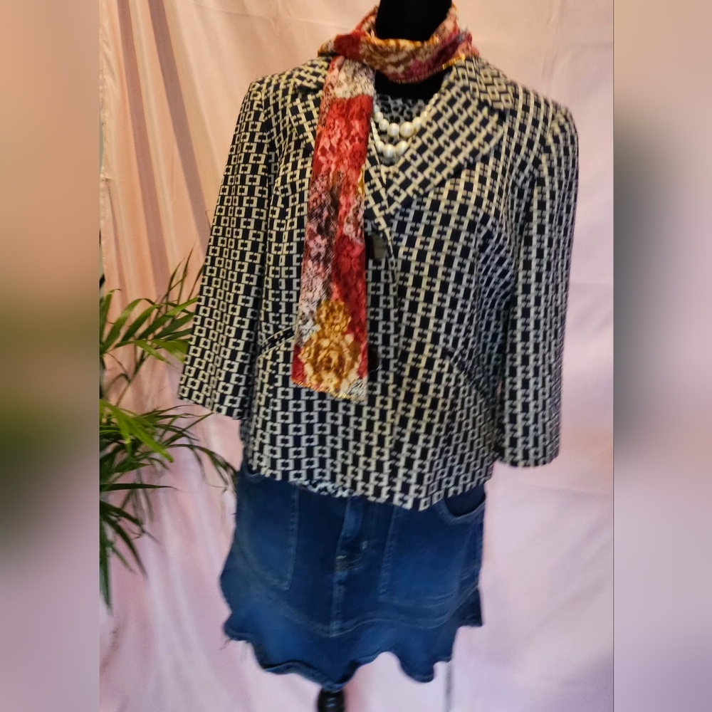 Ann Taylor LOFT Geometric Wool Blend Double Breasted Jacket Size 8 - Picture 12 of 12